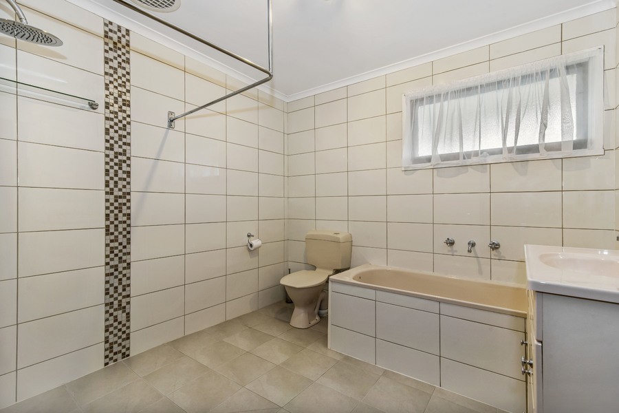 12 Pine Grove, Goornong, VIC 3557 - Thumbnail 2 - 19/05/2019