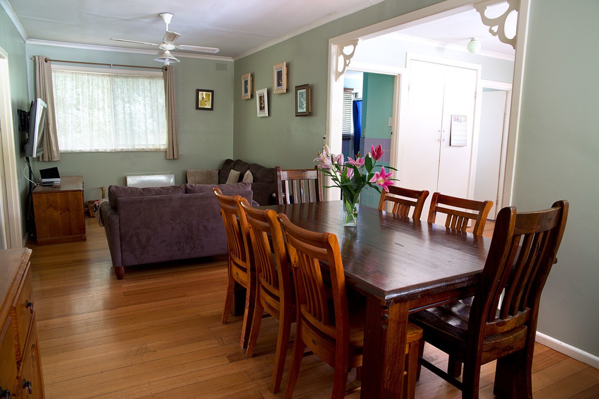 5 Outlook Drive, Emerald, VIC 3782 - Thumbnail 1 - 24/05/2019