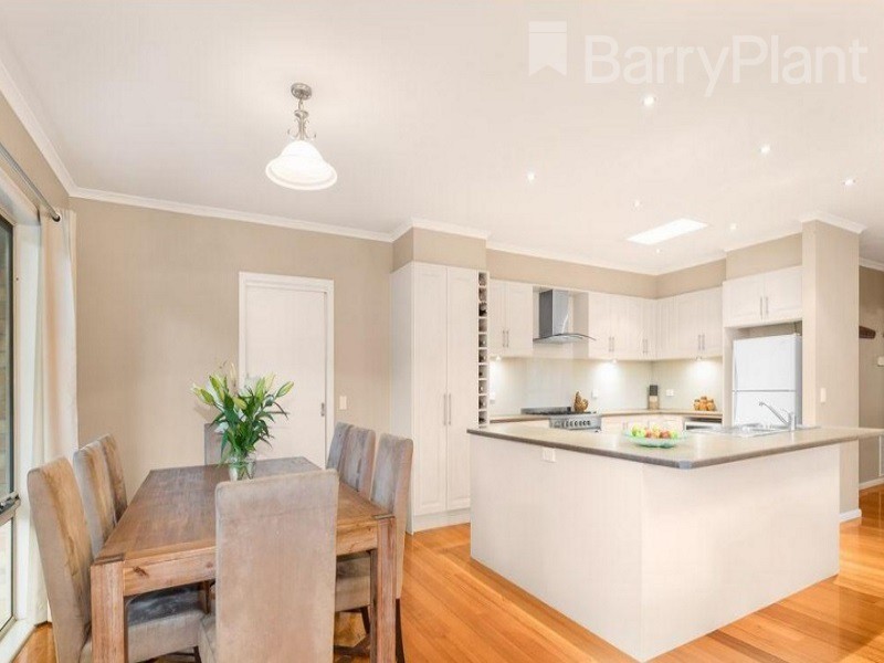 8 Mint Street, Wantirna, VIC 3152 - Thumbnail 2 - 24/05/2019