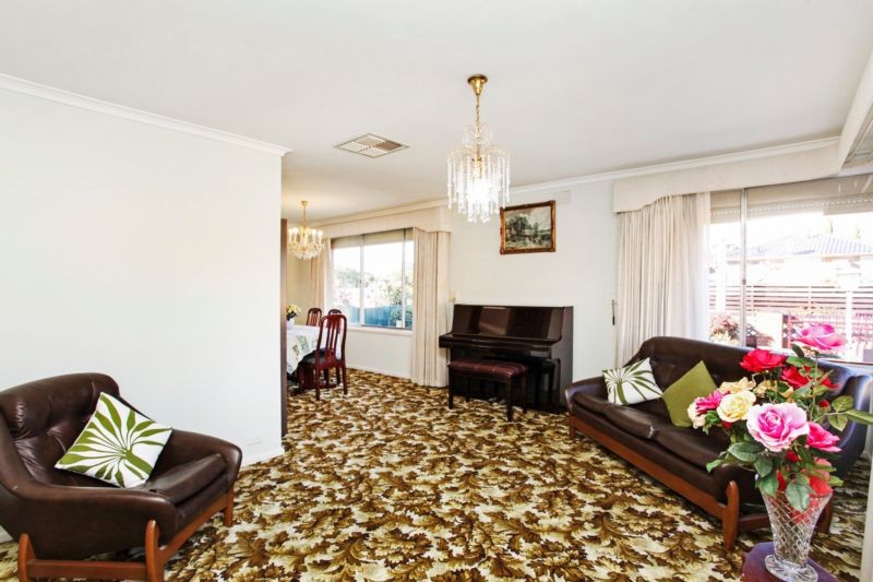 21 Osborne Avenue, Gladstone Park, VIC 3043 - Thumbnail 2 - 19/05/2019