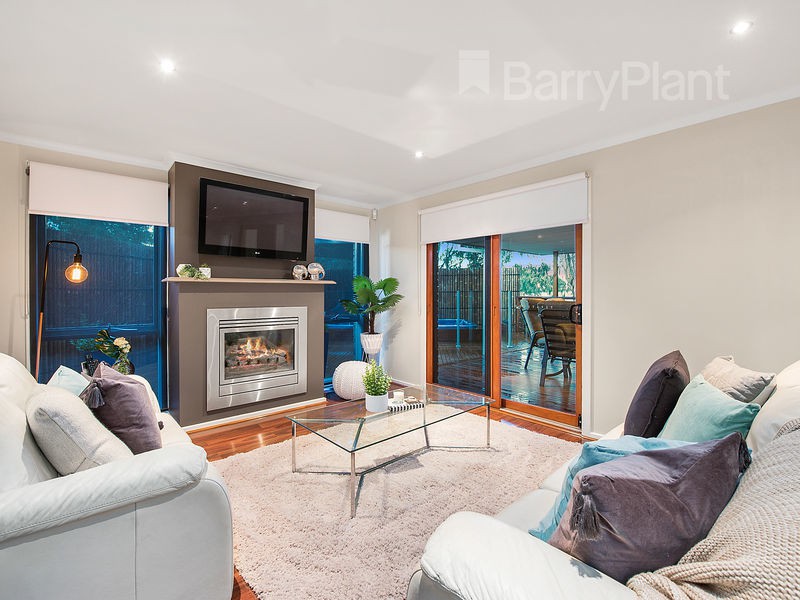 10 Cuthbert Court, Wantirna South, VIC 3152 - Thumbnail 2 - 19/05/2019