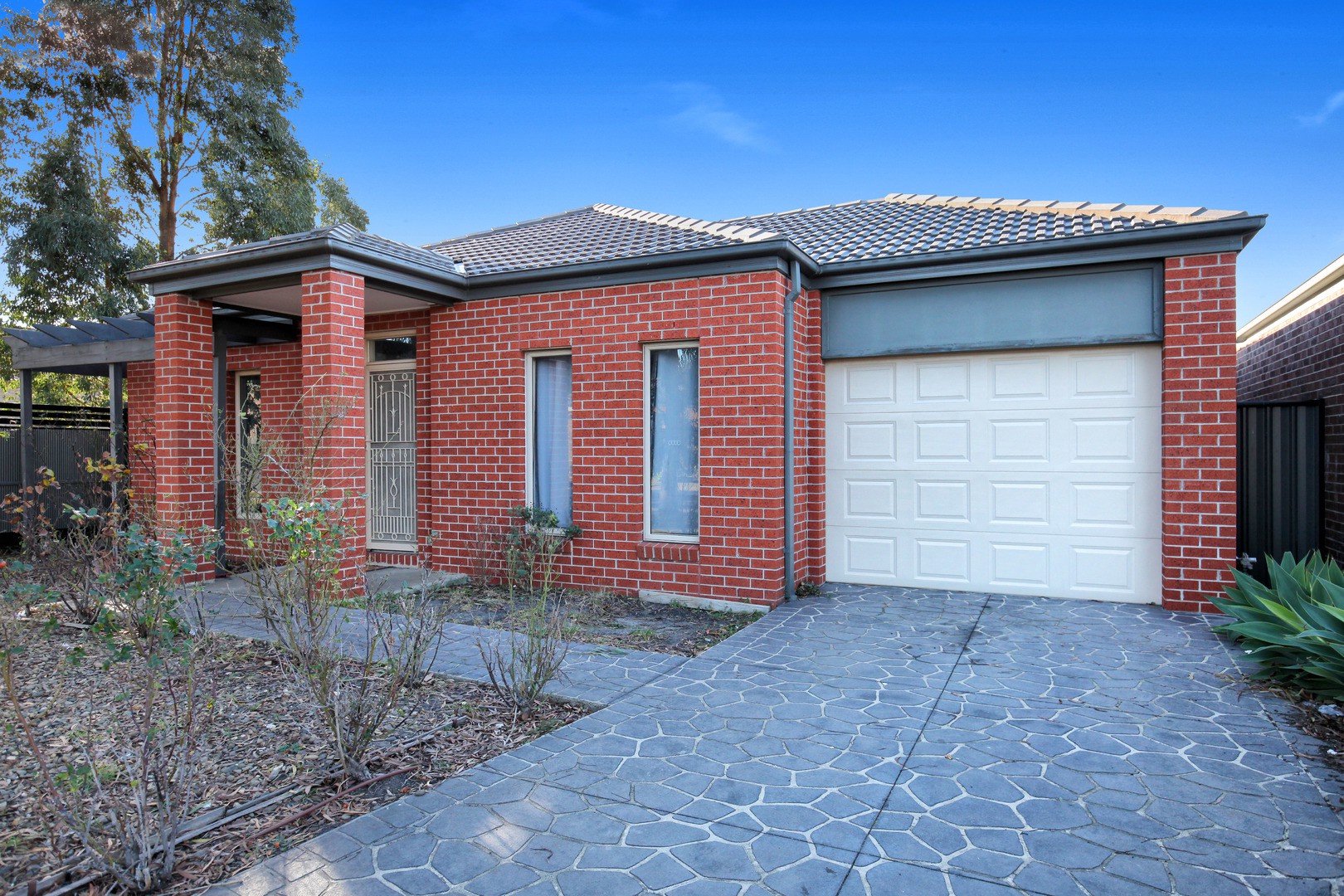 10 Penny Lane, Craigieburn, VIC 3064 - Thumbnail 1 - 19/05/2019