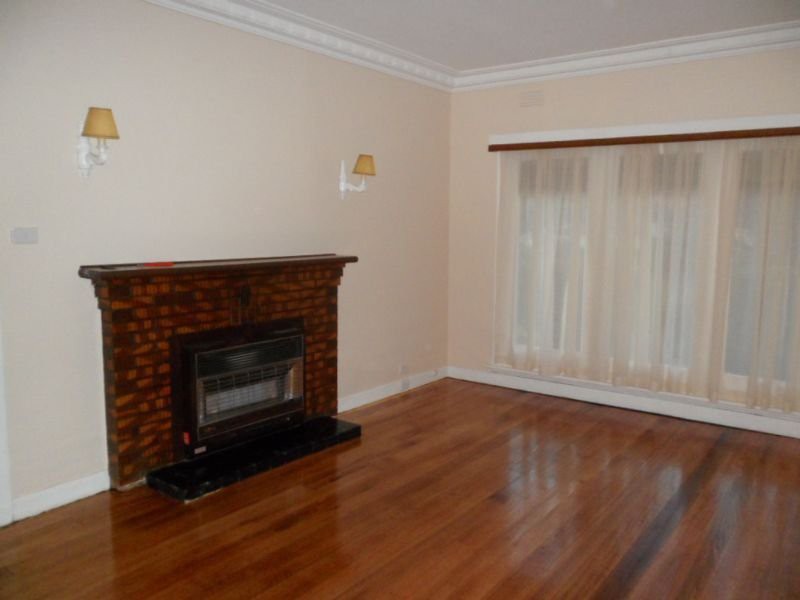 202 Waterdale Road, Ivanhoe, VIC 3079 - Thumbnail 1 - 24/05/2019