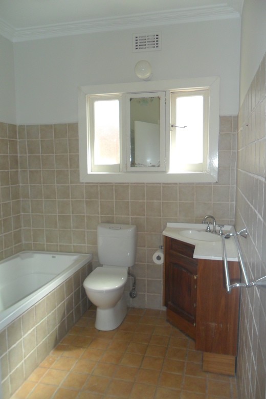 1/9 Glasgow Avenue, Reservoir, VIC 3073 - Thumbnail 2 - 24/05/2019