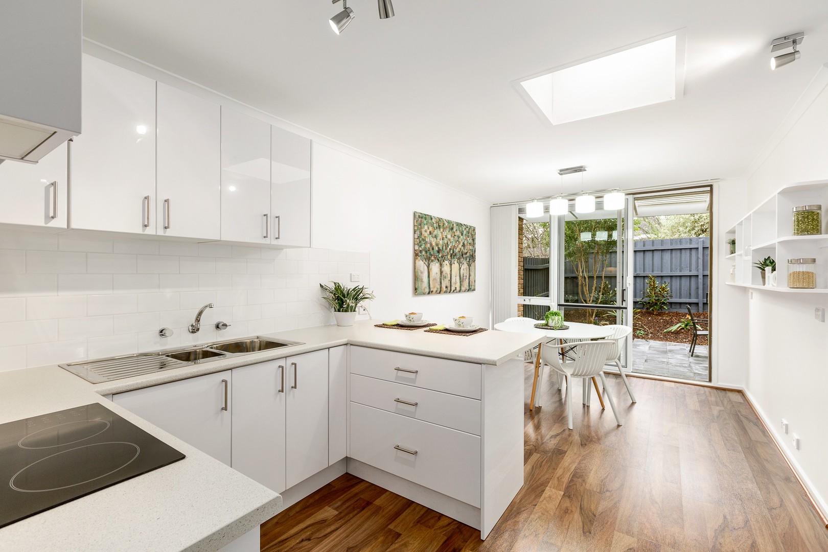 9/51 Glebe StreetForest Hill, VIC 3131, Forest Hill - Thumbnail 3