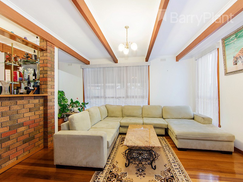 4 Windbreak Court, Albanvale, VIC 3021 - Thumbnail 1 - 19/05/2019