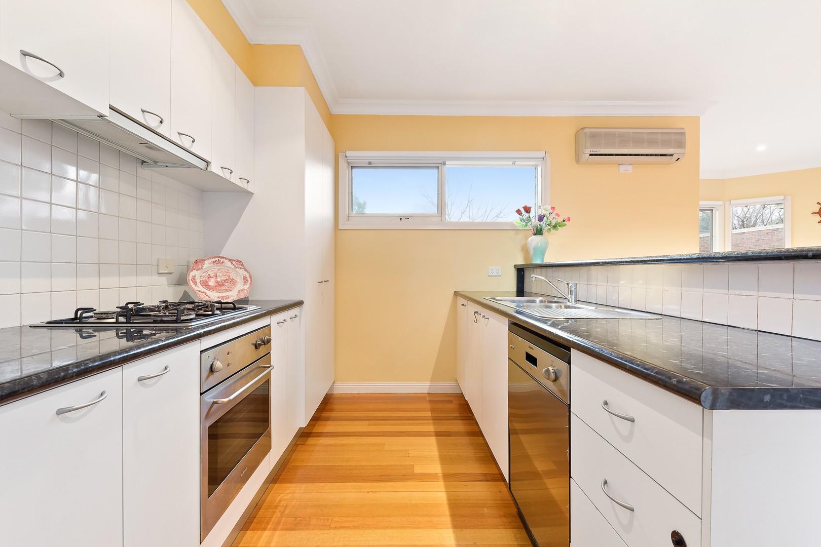 4/14 Glendale Avenue, Templestowe, VIC 3106, Templestowe - Thumbnail 4