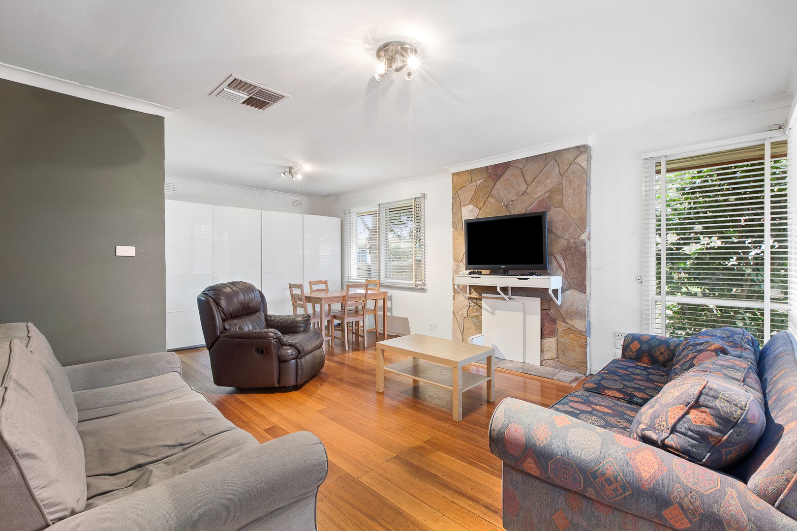 58 Devon DriveDoncaster East, VIC 3109, Doncaster East - Thumbnail 4
