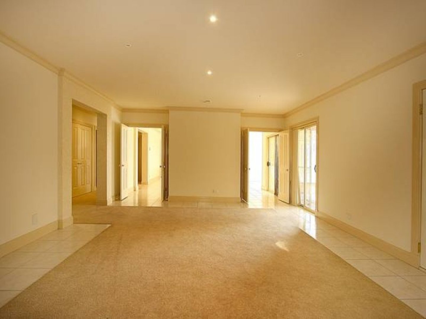 12 Astrid Court, Berwick, VIC 3806 - Thumbnail 2 - 24/05/2019