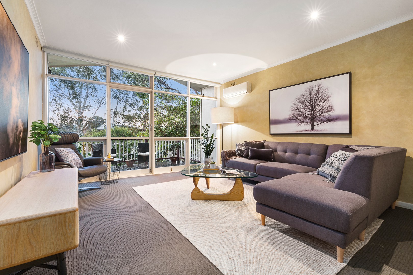 111 Pitt Street, Eltham, VIC 3095 - Thumbnail 2 - 19/05/2019