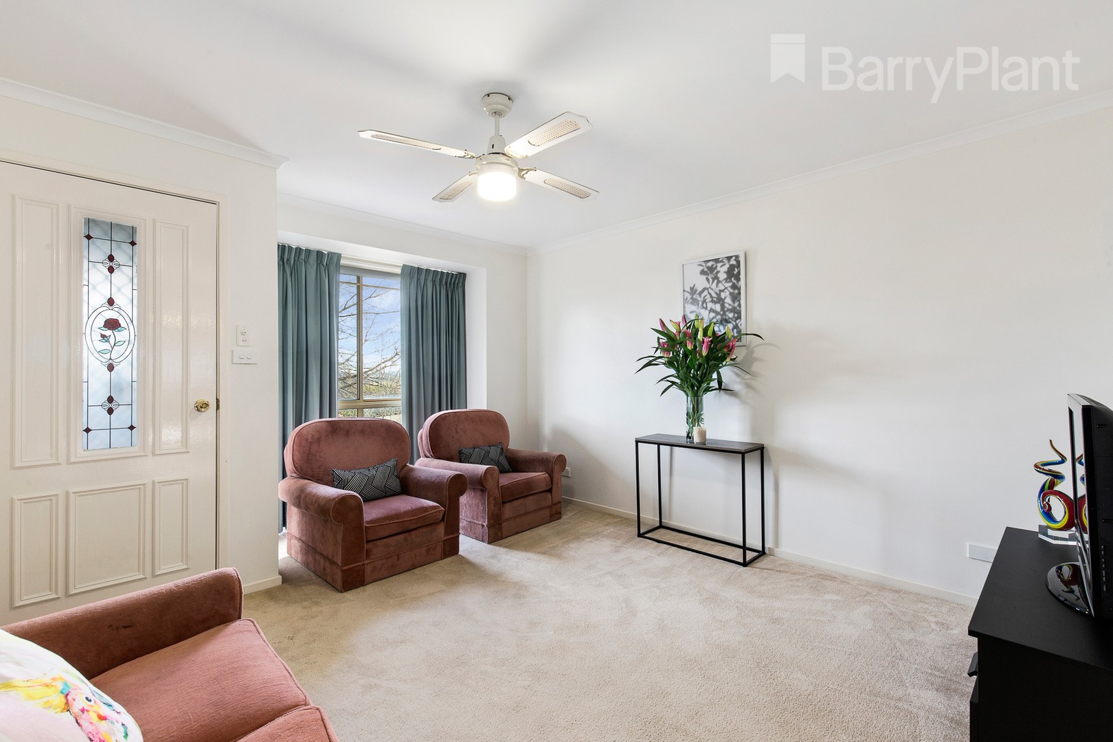 2/4 Vista Drive, Chirnside Park, VIC 3116 - Thumbnail 1 - 19/05/2019