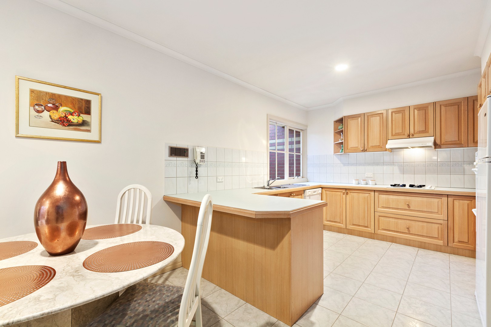 27 Halcyon Court, Doncaster East, VIC 3109, Doncaster East - Thumbnail 3