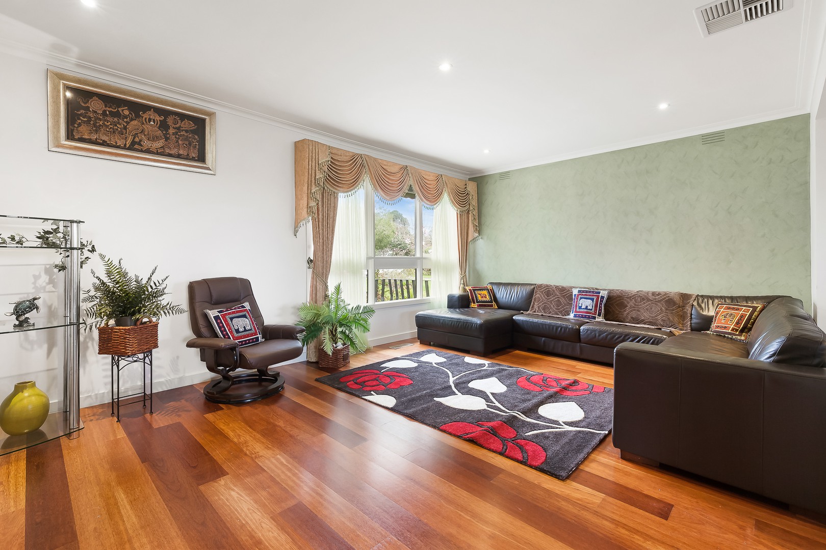 28 Hollows Drive, Oran Park, NSW, 2570, Oran Park - Thumbnail 3