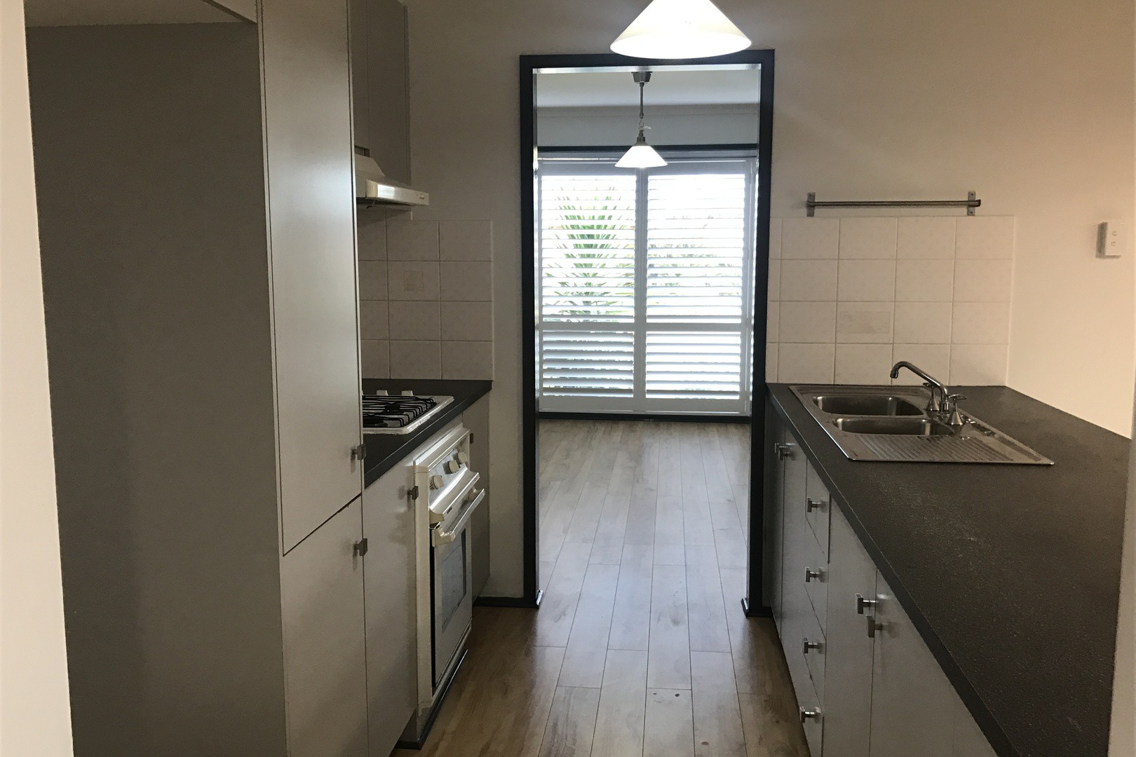 10 Morey Court, Roxburgh Park, VIC 3064 - Thumbnail 1 - 14/08/2017