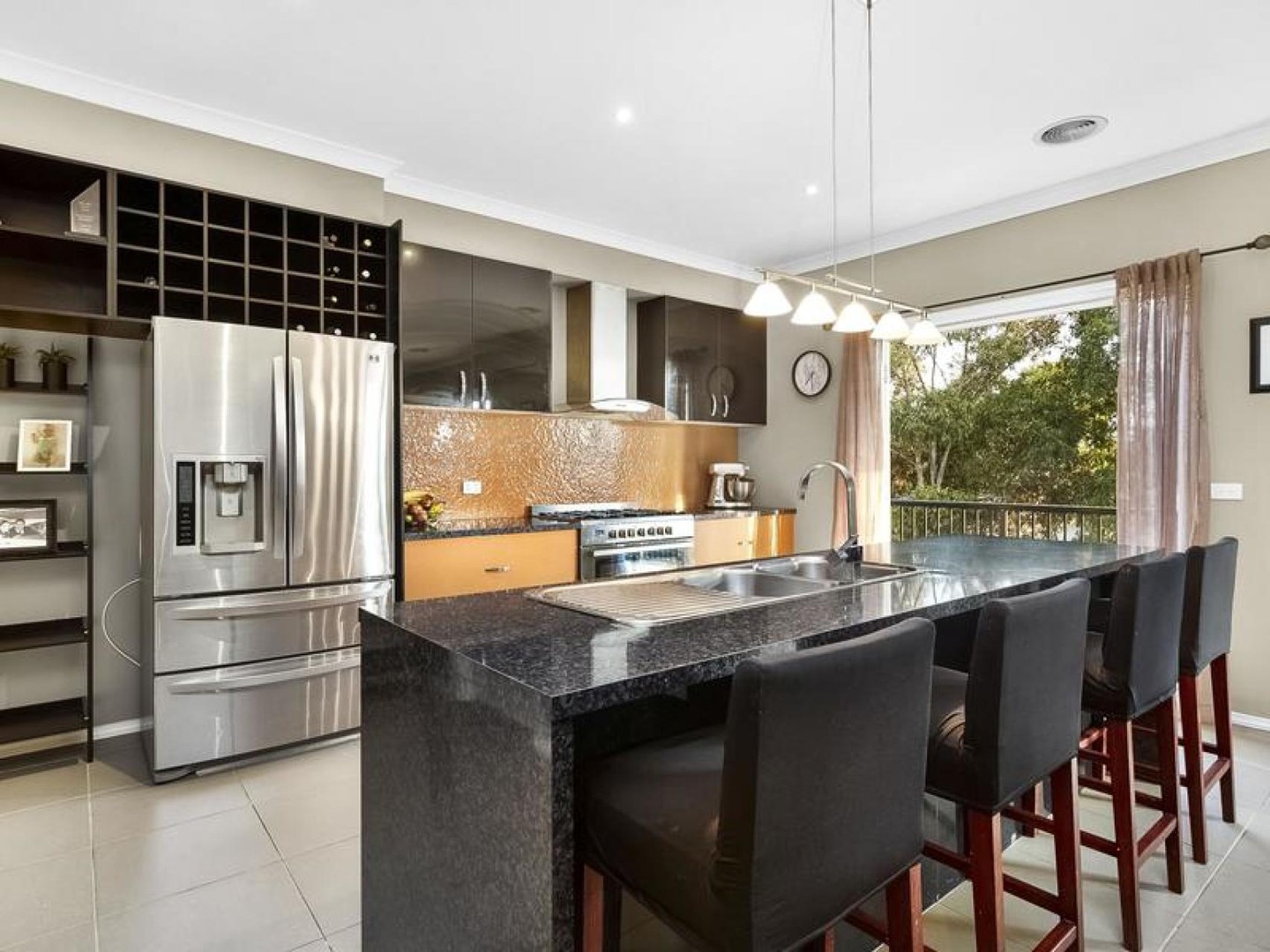 9 Kevington Drive, Eynesbury, VIC 3338 - Thumbnail 2 - 19/05/2019