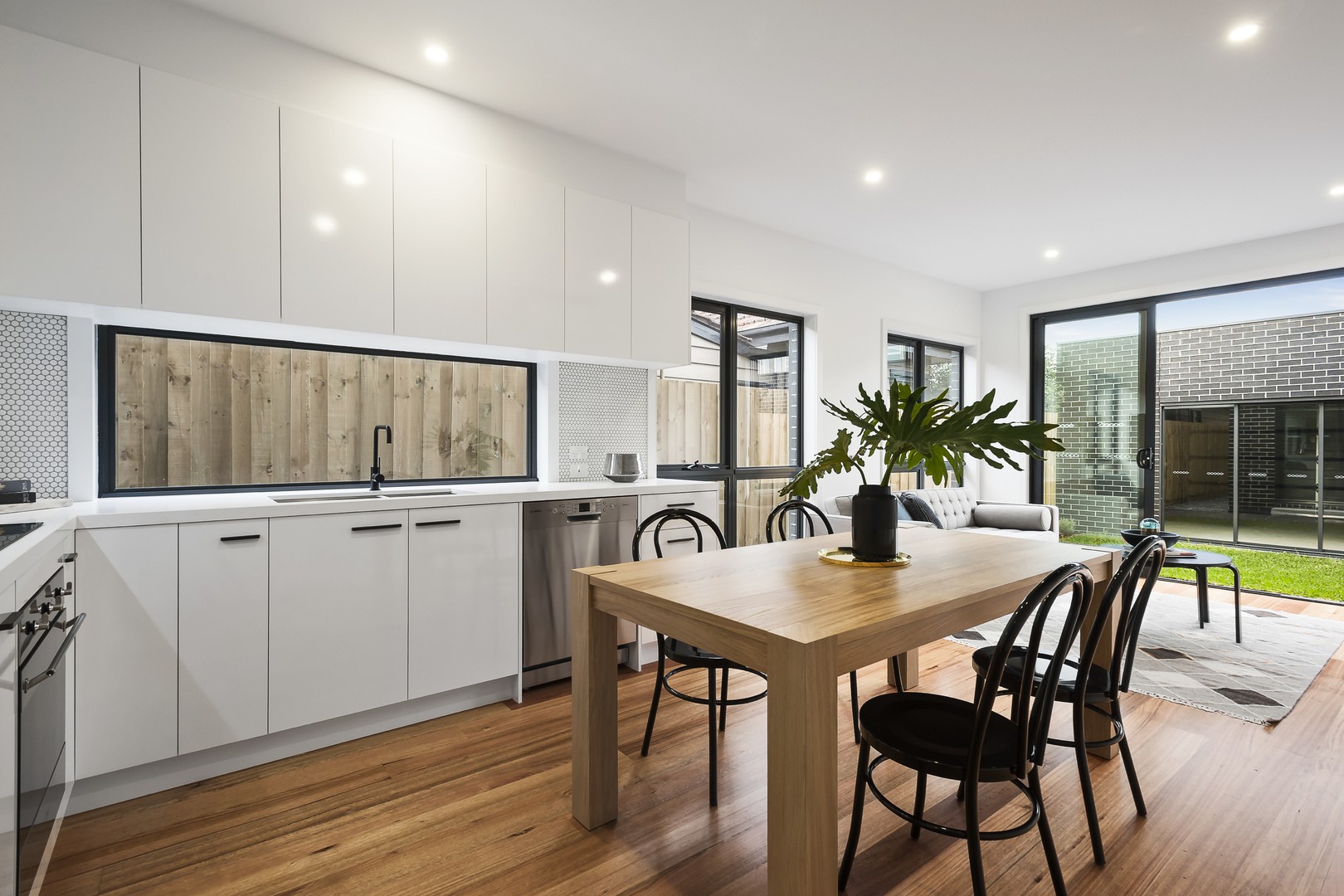 15 Shorts Road, Coburg North, VIC 3058 - Thumbnail 2 - 24/05/2019