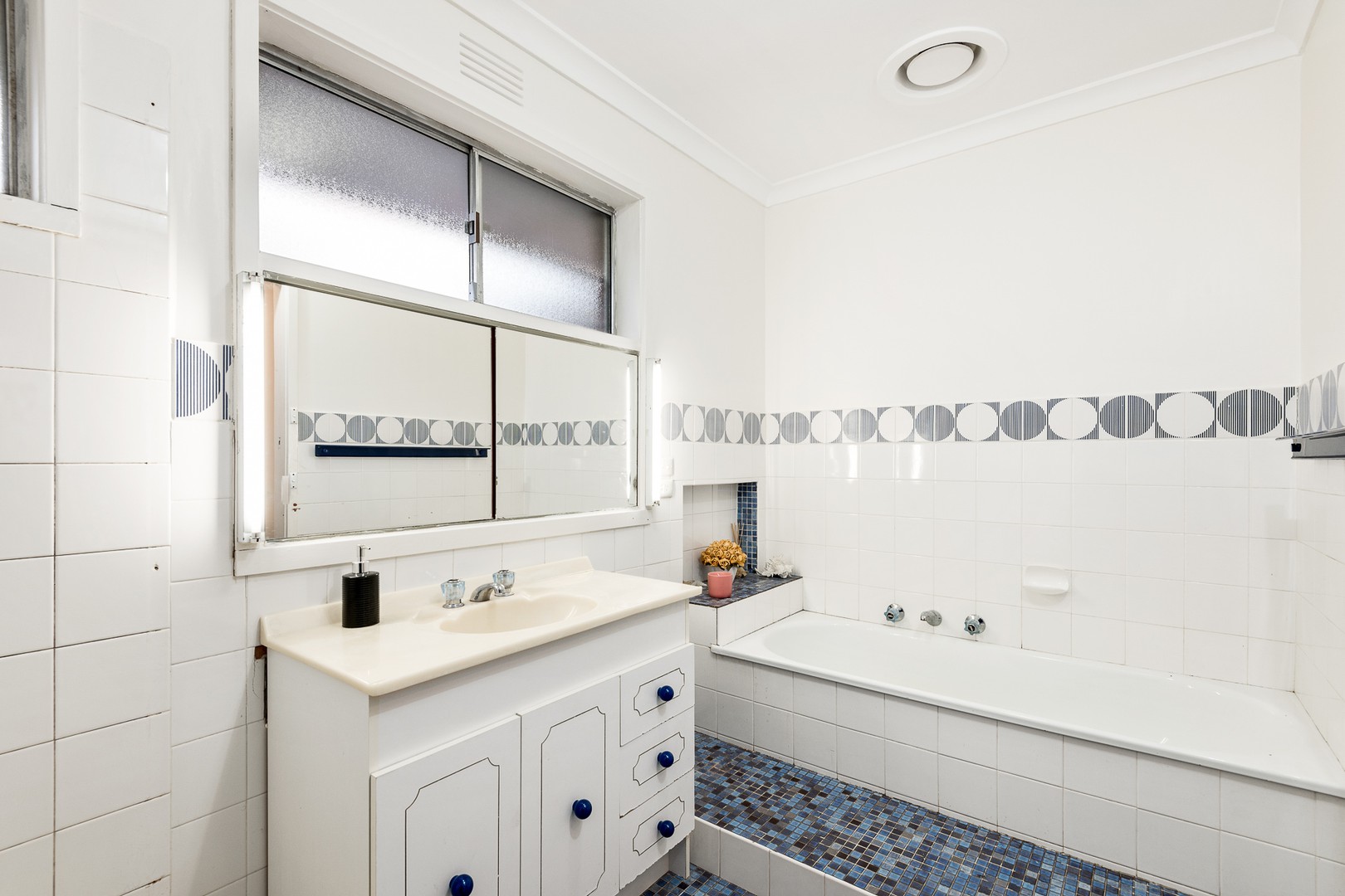 12 Rocklea Road, Bulleen, VIC 3105, Bulleen - Thumbnail 6