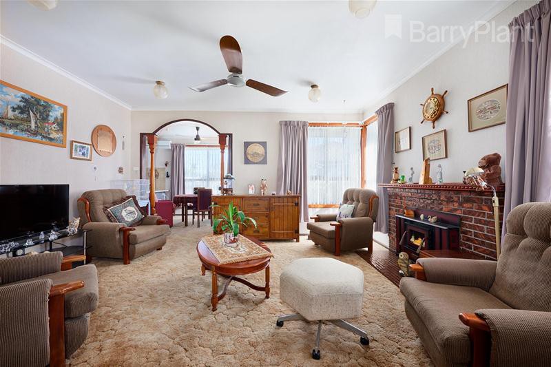 18 Jonathan Court, Noble Park, VIC 3174 - Thumbnail 1 - 18/05/2019