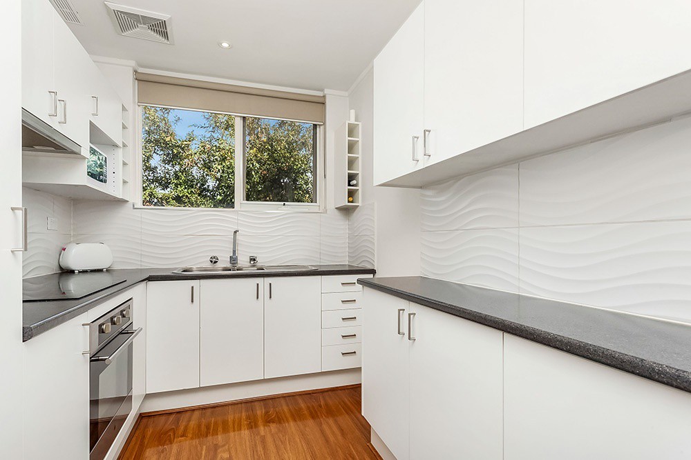 6/11 Chifley Drive, Maribyrnong, VIC 3032 - Thumbnail 2 - 18/05/2019