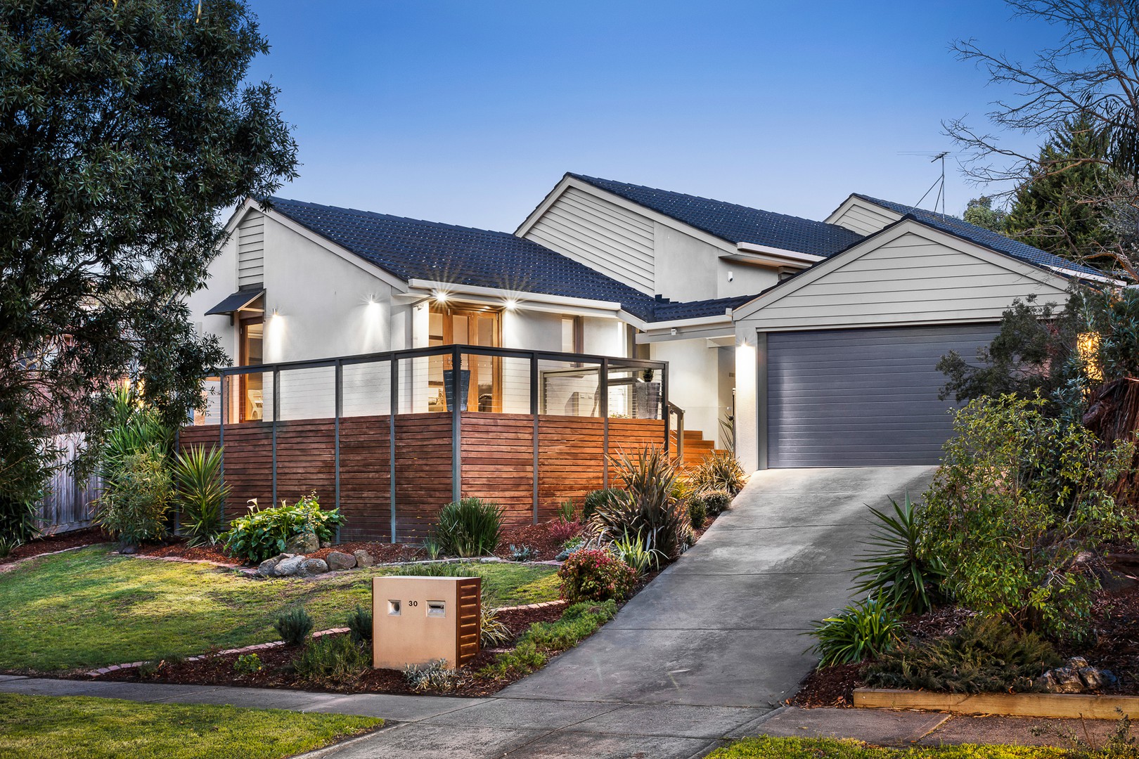 30 Long Valley Way, Doncaster East, VIC 3109, Doncaster East - Thumbnail 2