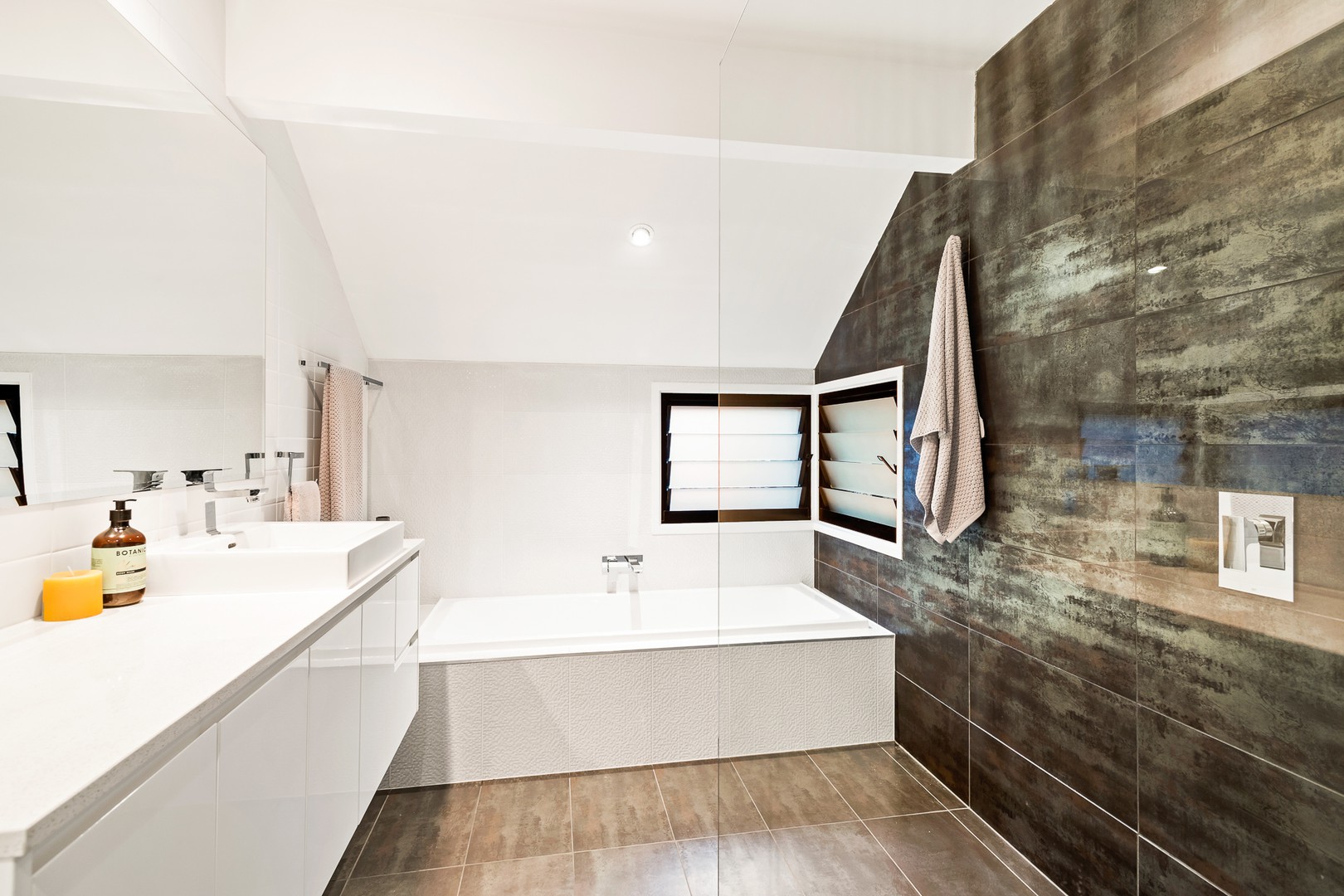 30 Long Valley Way, Doncaster East, VIC 3109, Doncaster East - Thumbnail 5