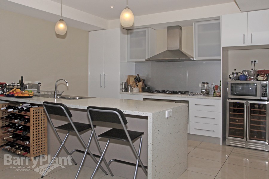 64 Wilsons Road, Mornington, VIC 3931 - Thumbnail 1 - 24/05/2019