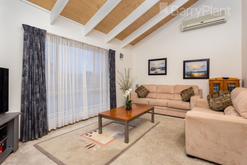 1/59 Tatman Drive, Altona Meadows, VIC 3028 - Thumbnail 1 - 18/05/2019