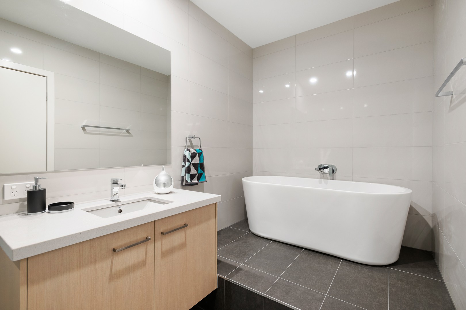 3A Colchester Drive, Doncaster East, VIC 3109, Doncaster East - Thumbnail 7