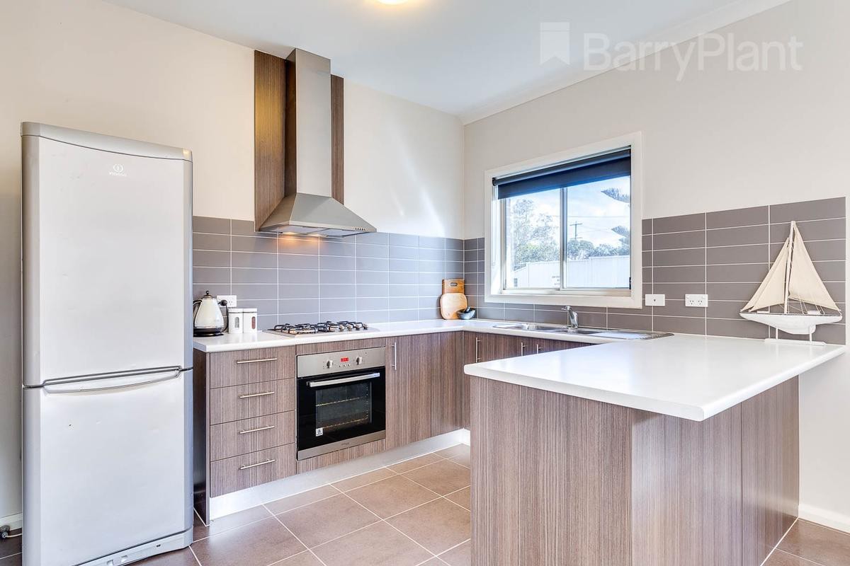 1/42 Mitchells Lane, Sunbury, VIC 3429 - Thumbnail 2 - 18/05/2019