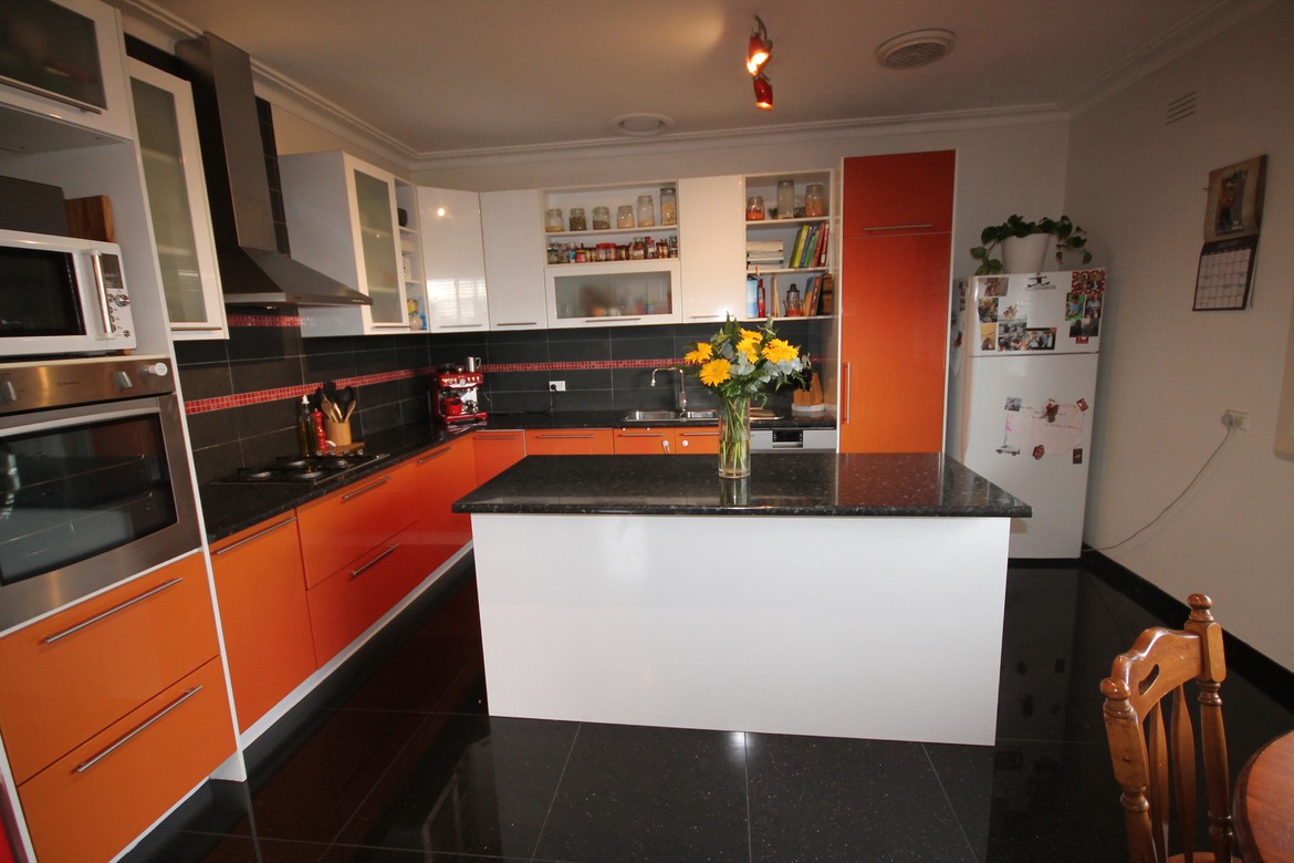 2/465 Murray Road, Preston, VIC 3072 - Thumbnail 2 - 24/05/2019