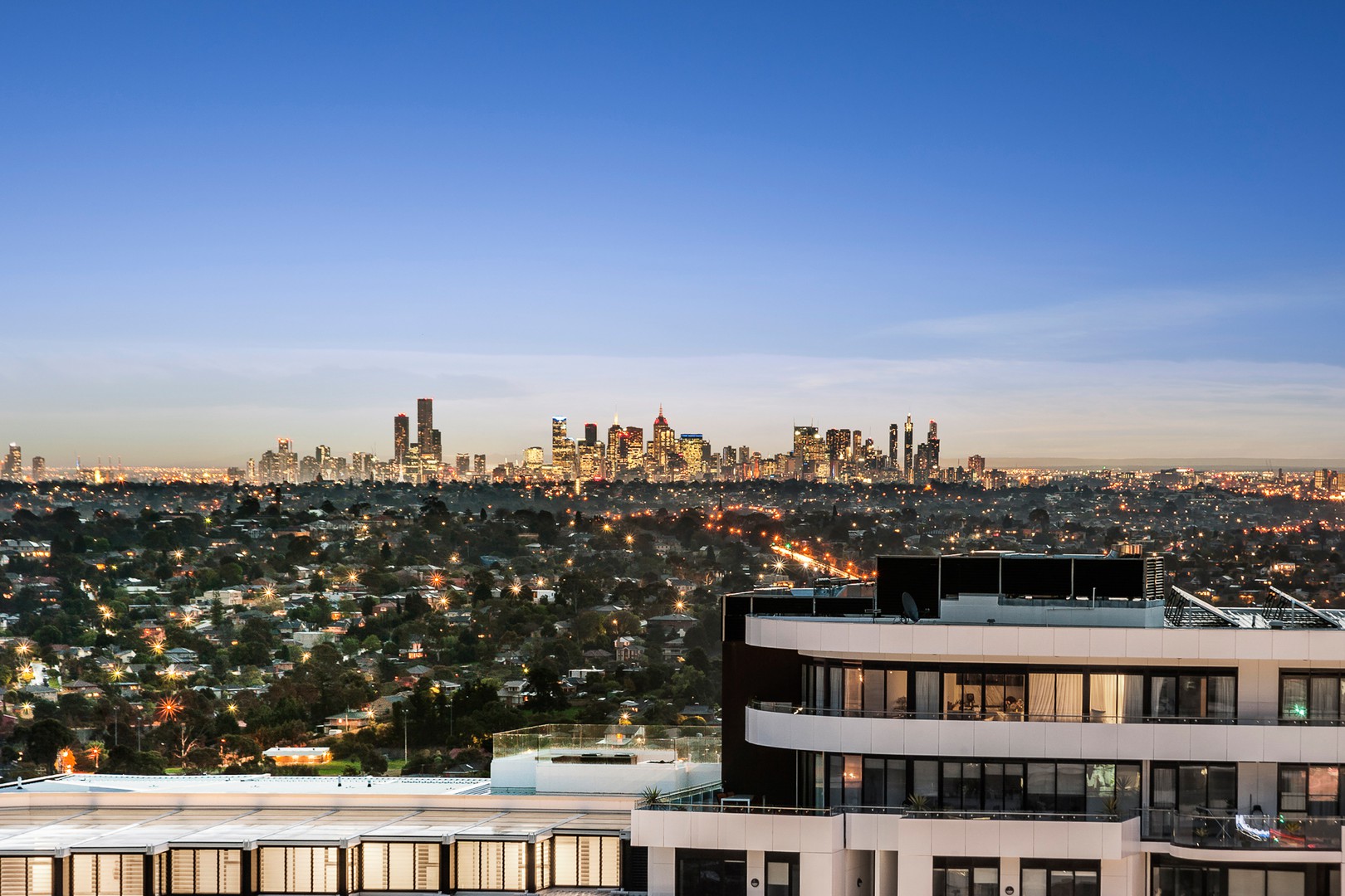 902/632 Doncaster Road, Doncaster, VIC 3108 - Thumbnail 2 - 18/05/2019