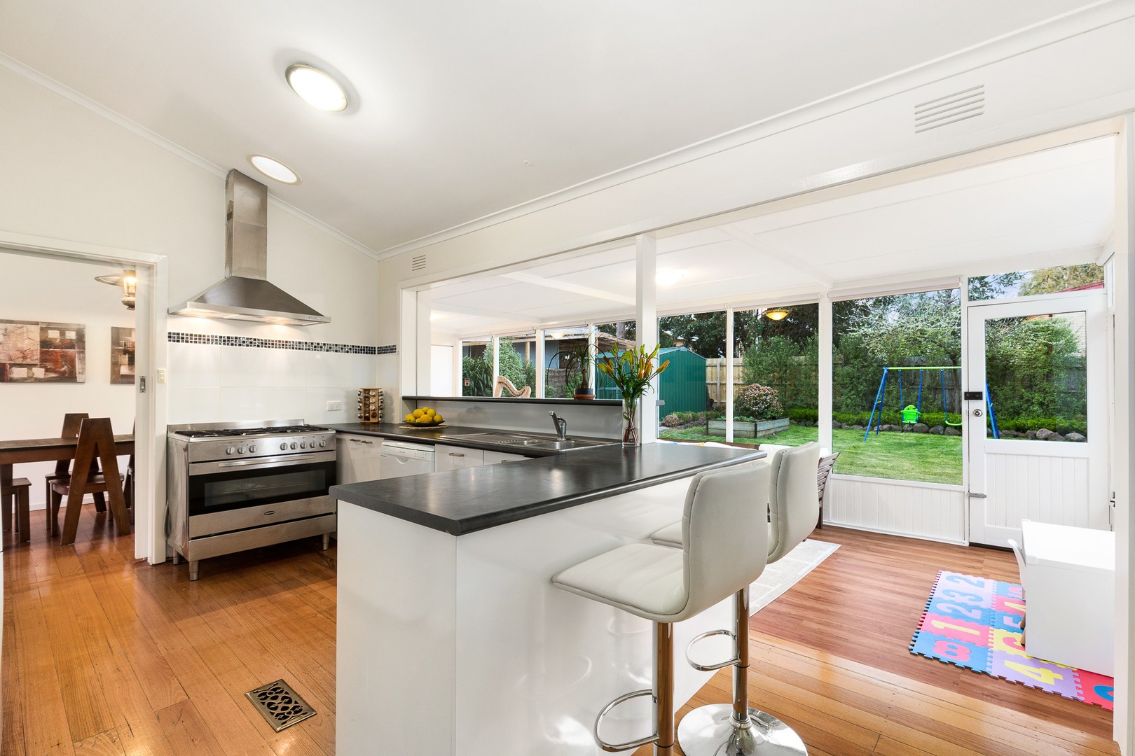 3 Milgate CourtForest Hill, VIC 3131, Forest Hill - Thumbnail 3