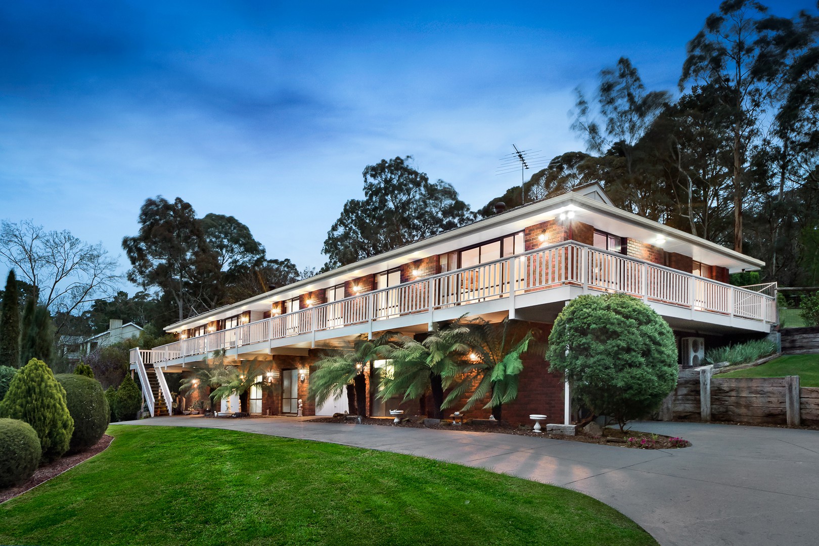 23 Larne Avenue, Donvale, VIC 3111, Donvale - Thumbnail 3