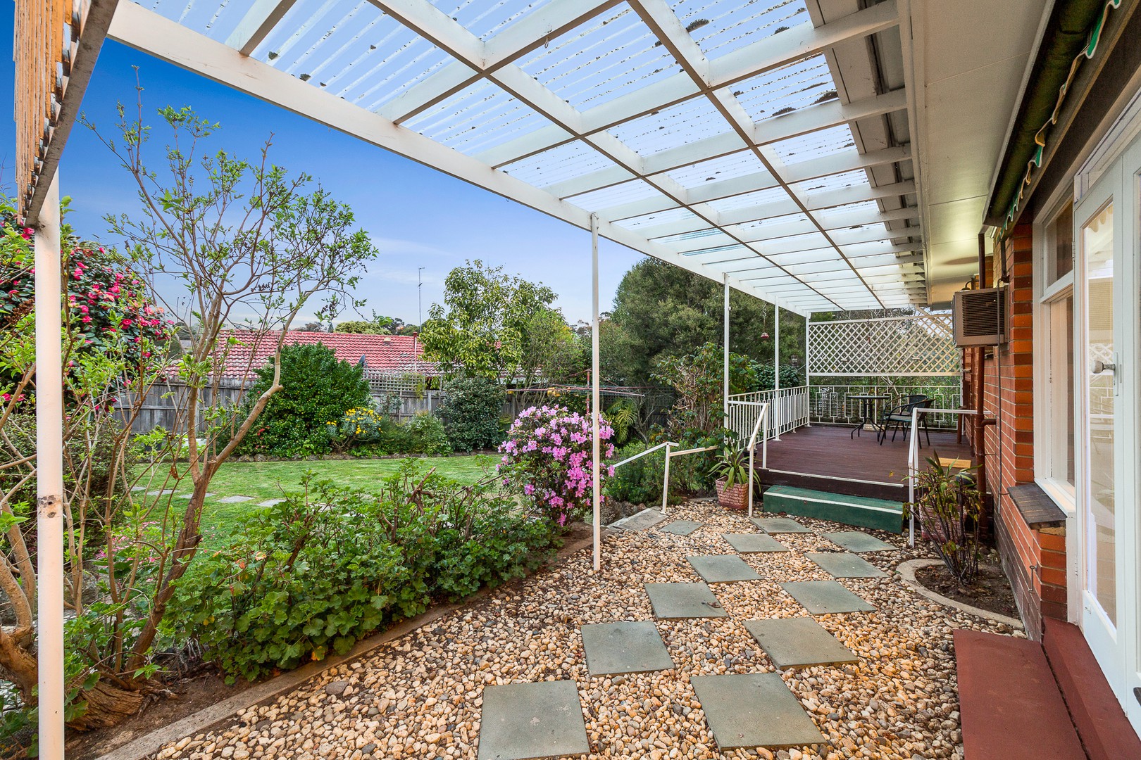8 Robin Hood Court, Doncaster East, VIC 3109, Doncaster East - Thumbnail 7