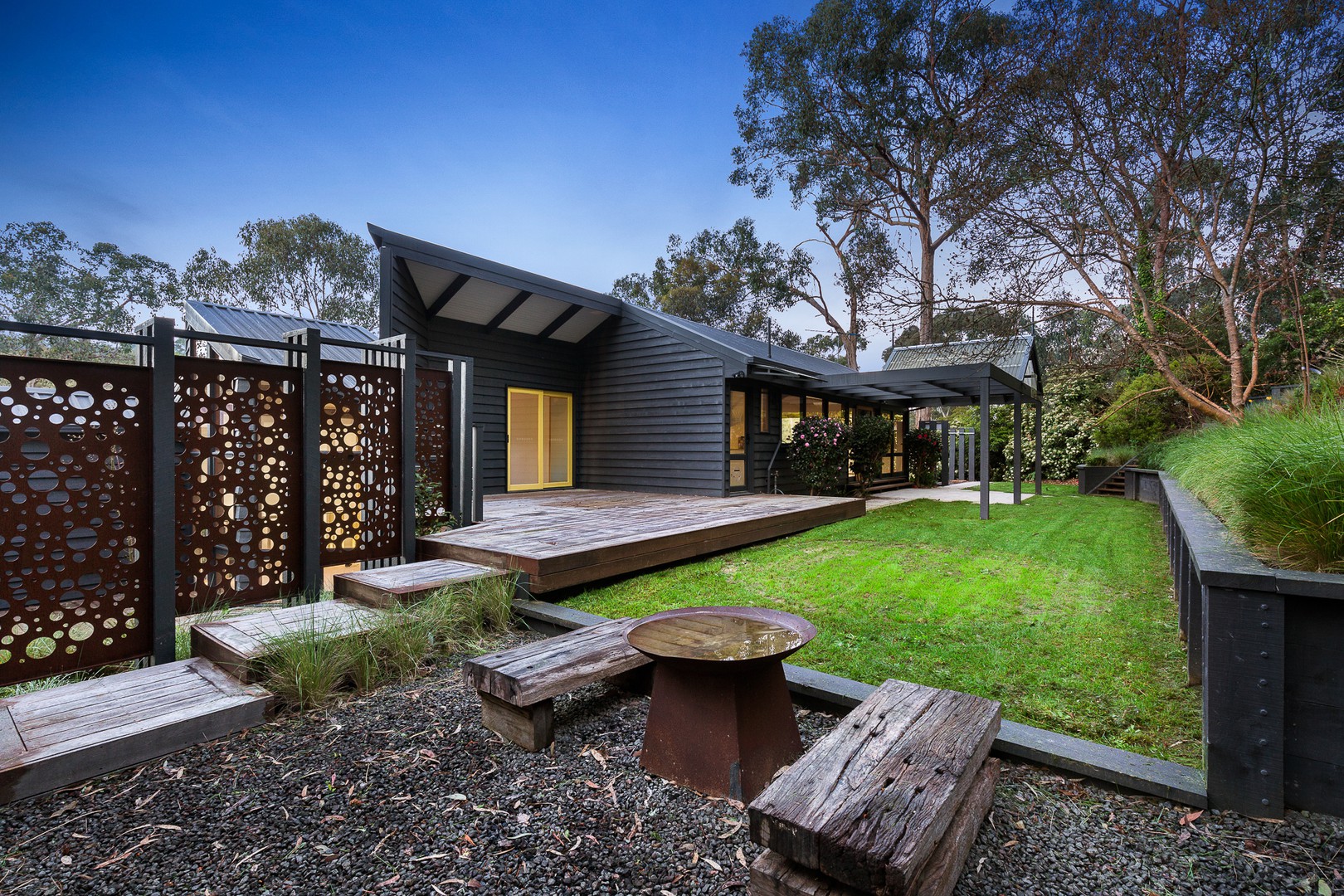 42-44 Ennismore Crescent, Park Orchards, VIC 3114, Park Orchards - Thumbnail 2