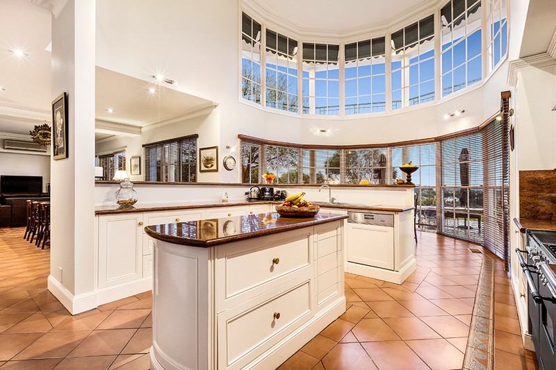 25 Aylesbury WayWarrandyte, VIC 3113, Warrandyte - Thumbnail 2