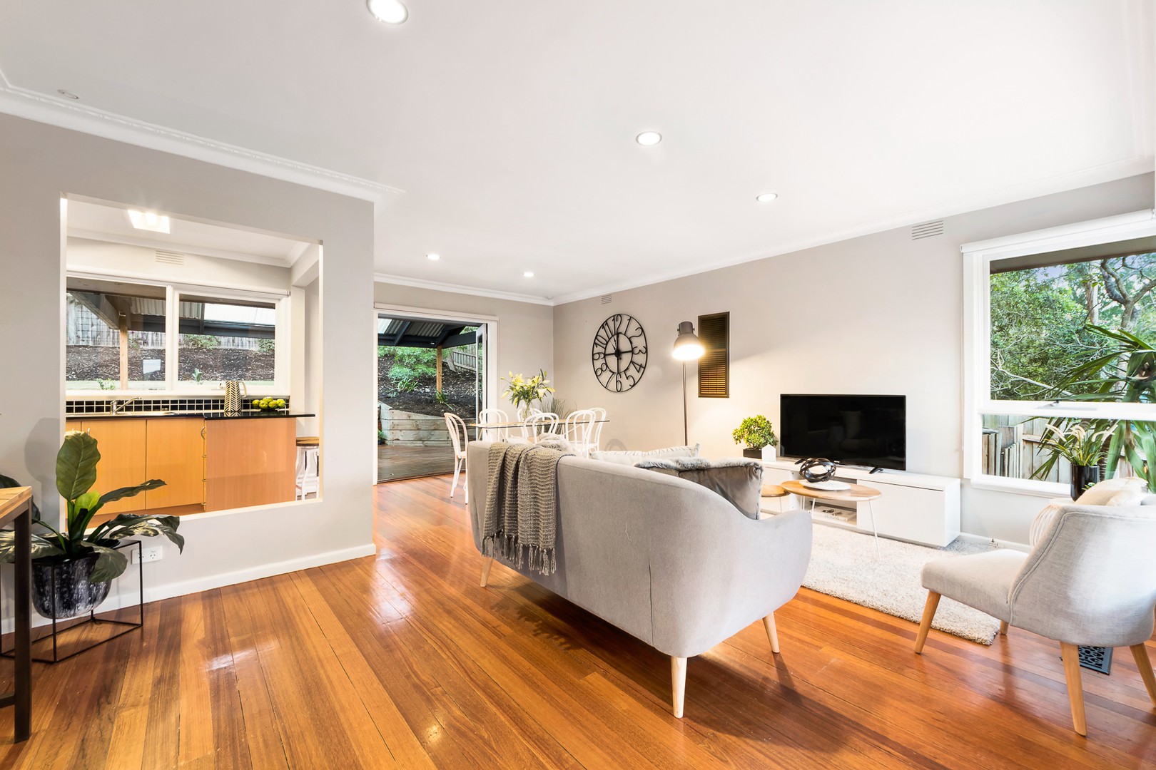 2/30 Kirwana Grove, Montmorency, VIC 3094, Montmorency - Thumbnail 3
