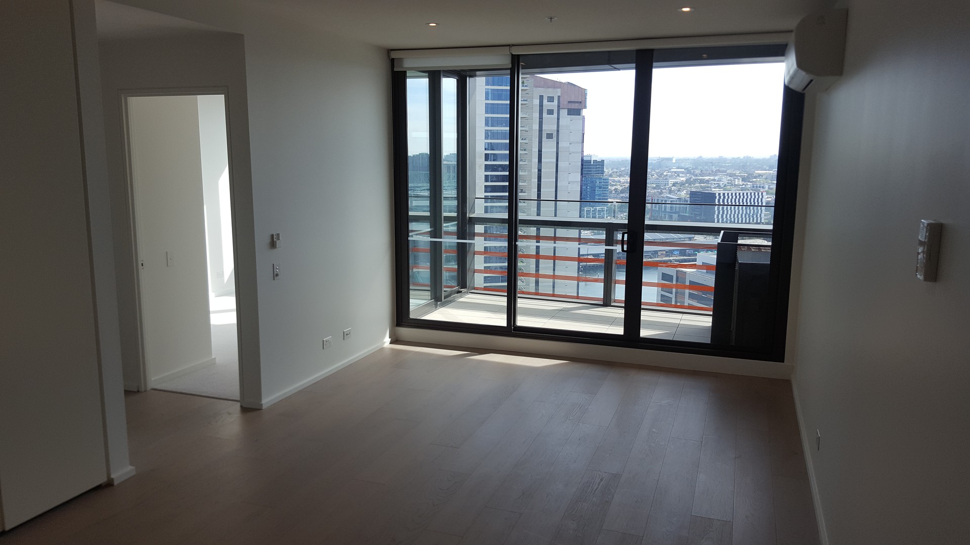 2601N/883 Collins Street, Docklands, VIC 3008 - Thumbnail 1 - 24/05/2019