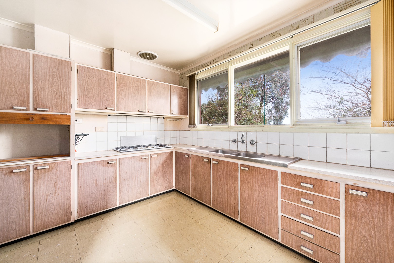 271 Blackburn Road, Doncaster East, VIC 3109, Doncaster East - Thumbnail 3