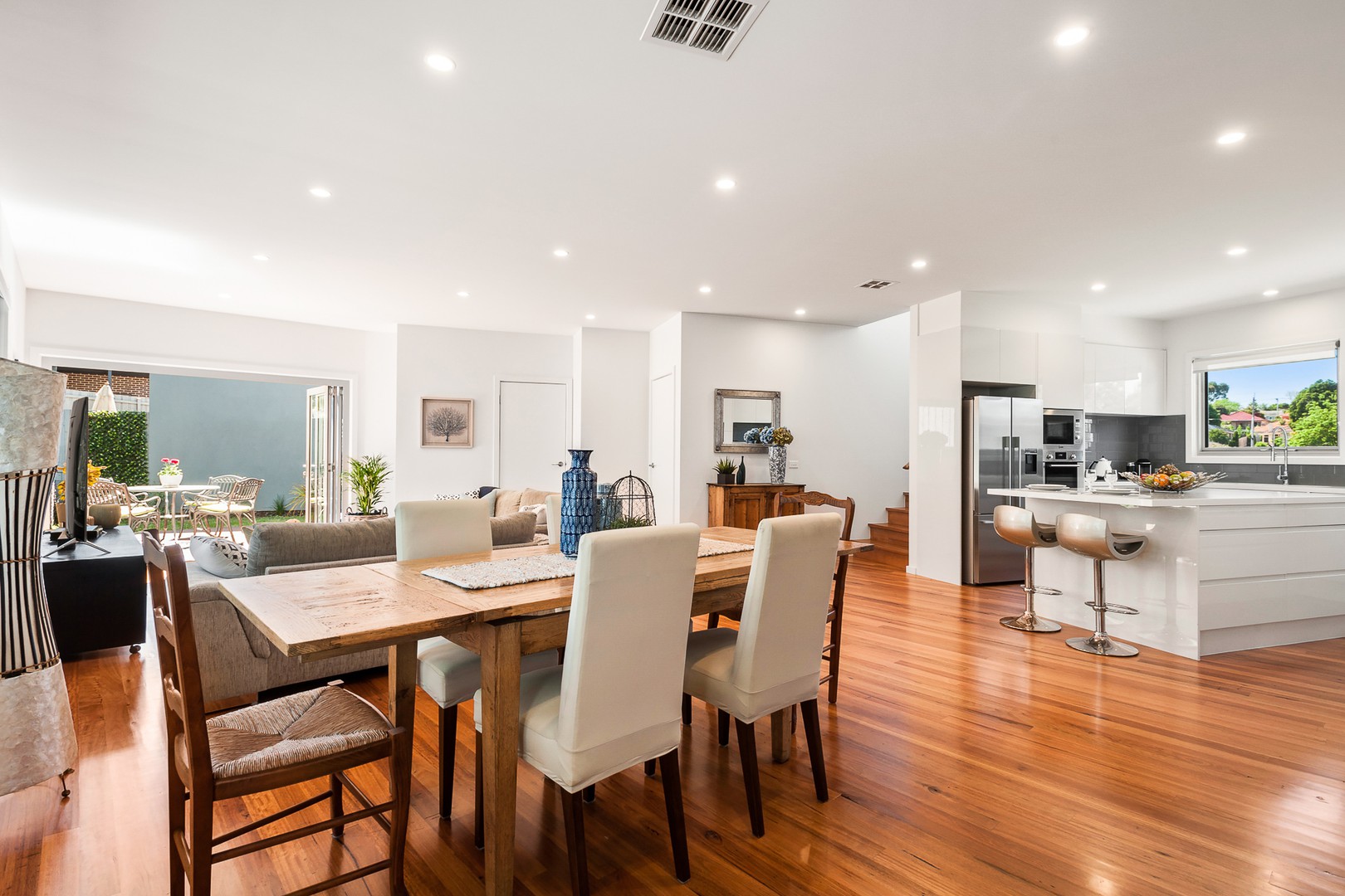 1/1 Vicki Court, Doncaster East, VIC 3109, Doncaster East - Thumbnail 3