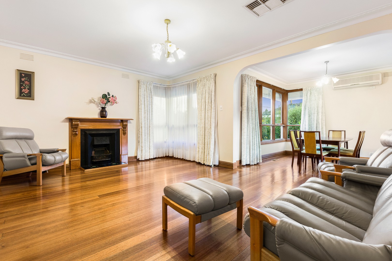 3 Gilmore Road, Doncaster, VIC 3108, Doncaster - Thumbnail 2