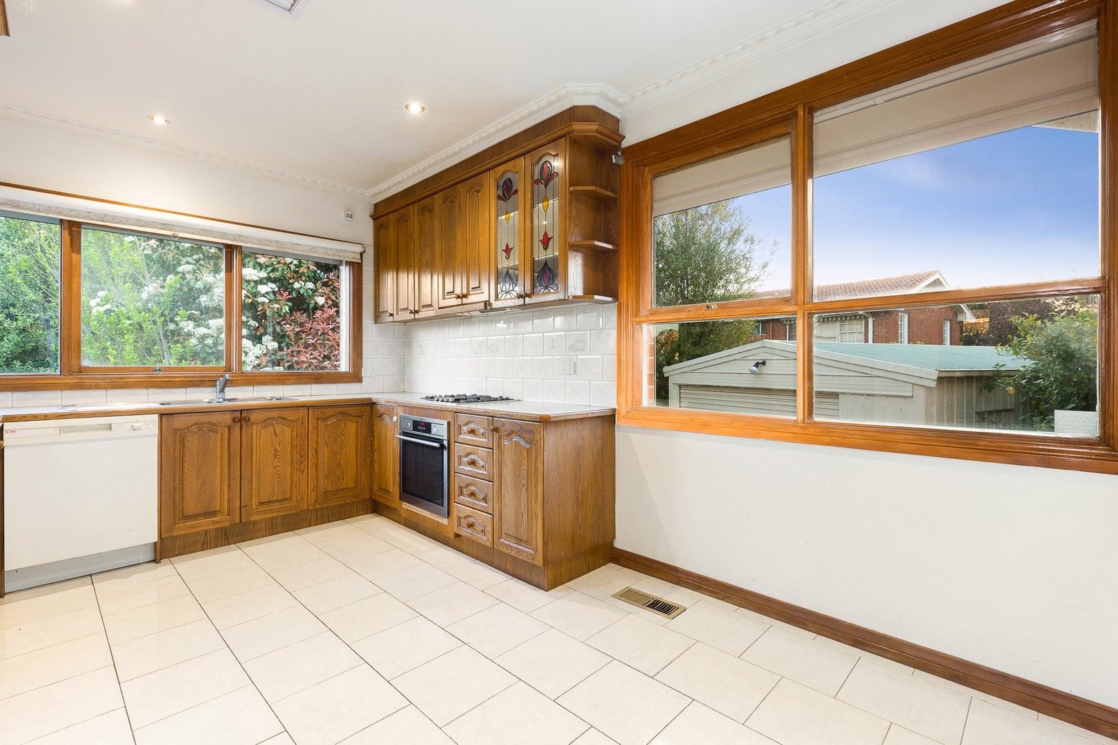 3 Gilmore Road, Doncaster, VIC 3108, Doncaster - Thumbnail 3