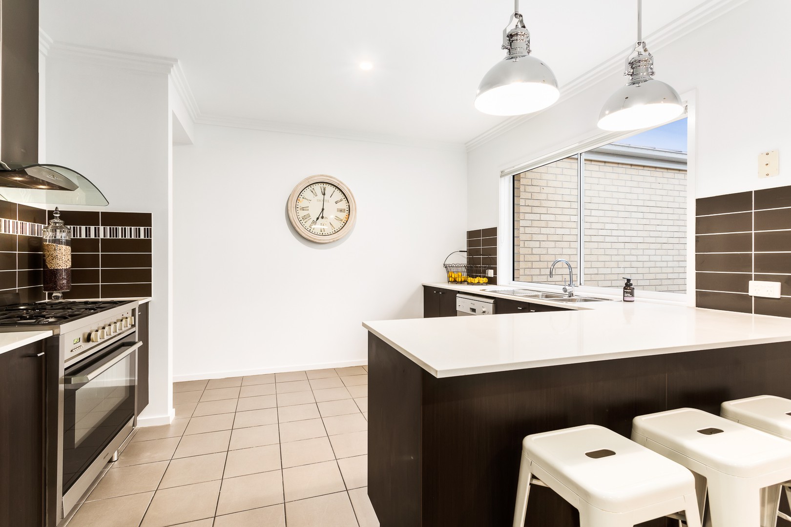 21 Macadamia Street, Doreen, VIC 3754 - Thumbnail 2 - 18/05/2019