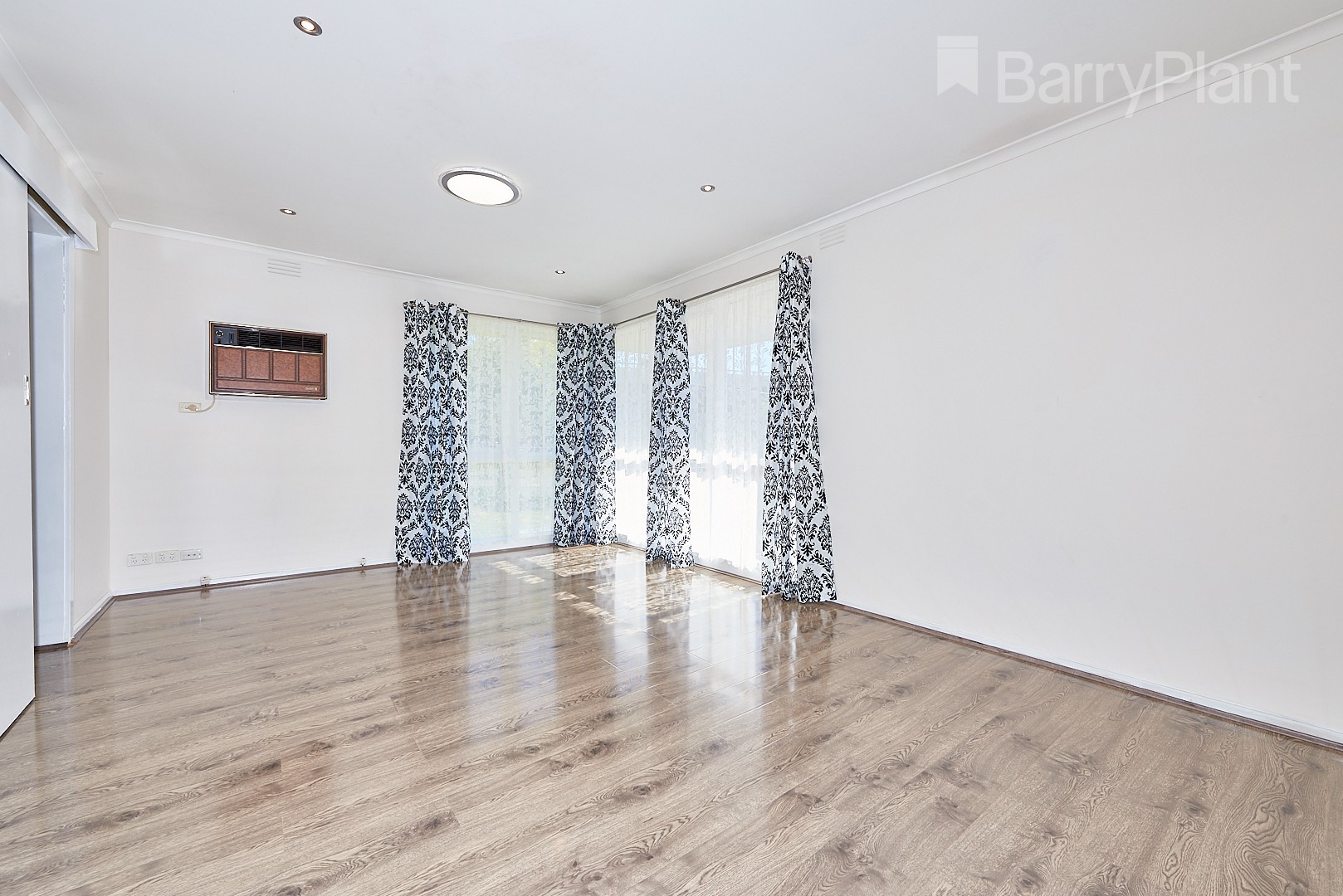 10 Ryder Street, Noble Park, VIC 3174 - Thumbnail 2 - 24/05/2019