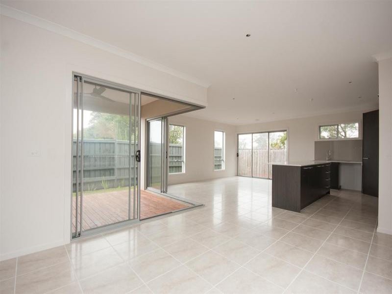 25 Everlasting Boulevard, Cranbourne West, VIC 3977 - Thumbnail 1 - 20/10/2017