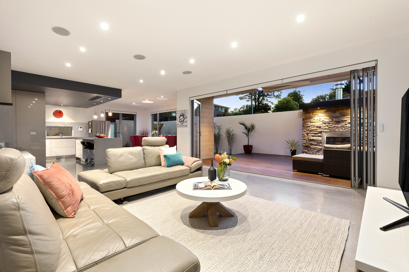 283 Porter StreetTemplestowe, VIC 3106, Templestowe - Thumbnail 2