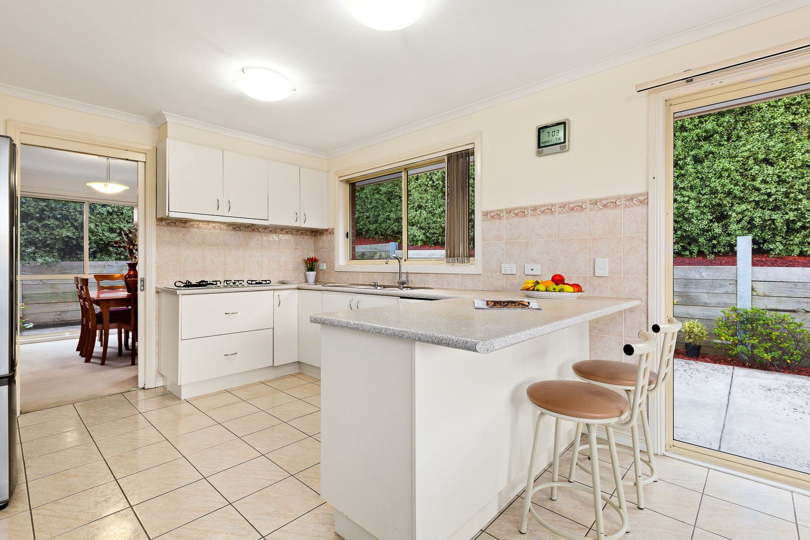 2/189 Heatherdale Road, Vermont, VIC 3133, Maslin Beach - Thumbnail 5