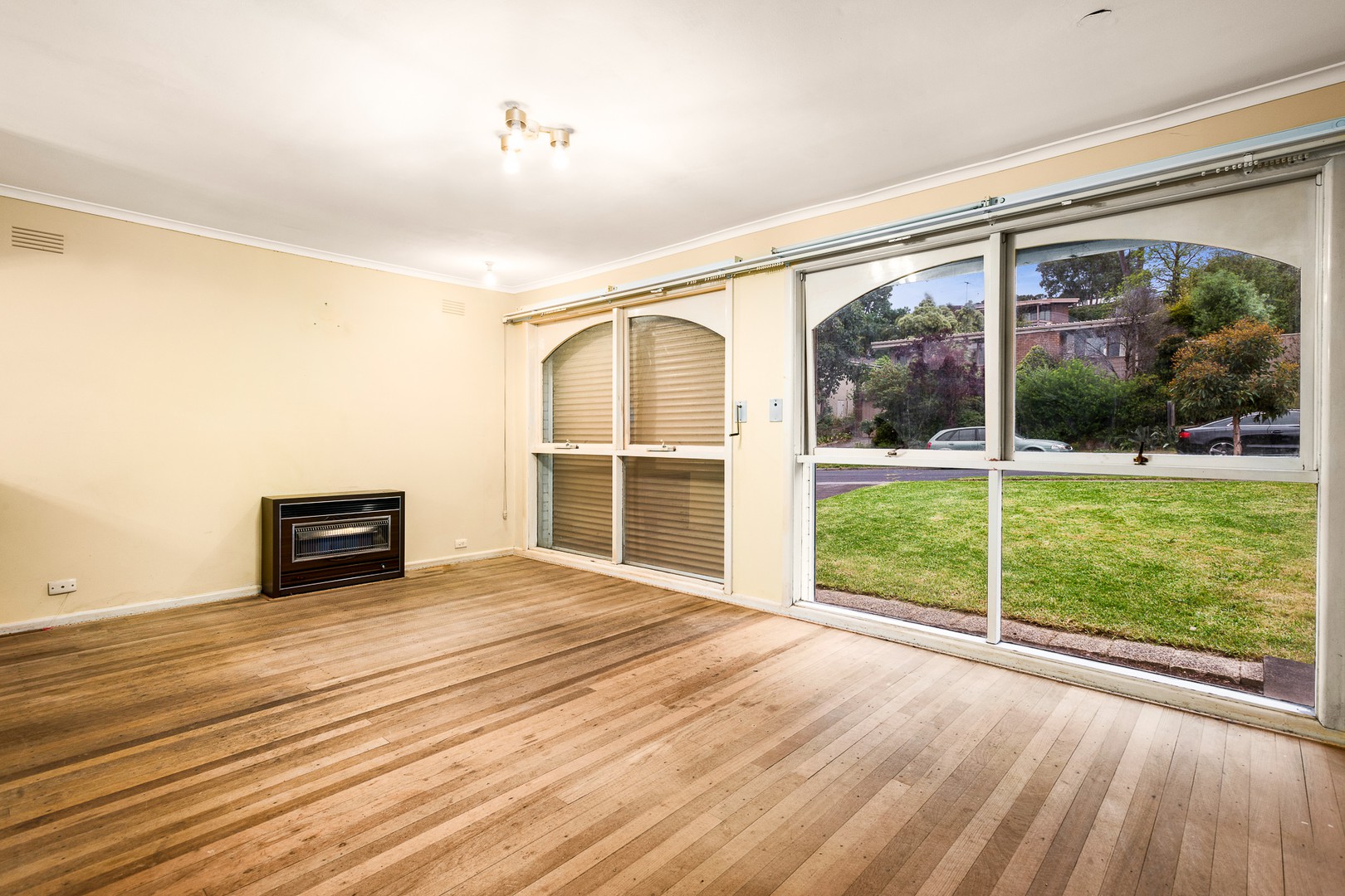 3 Stradmore Avenue, Templestowe, VIC 3106, Templestowe - Thumbnail 2