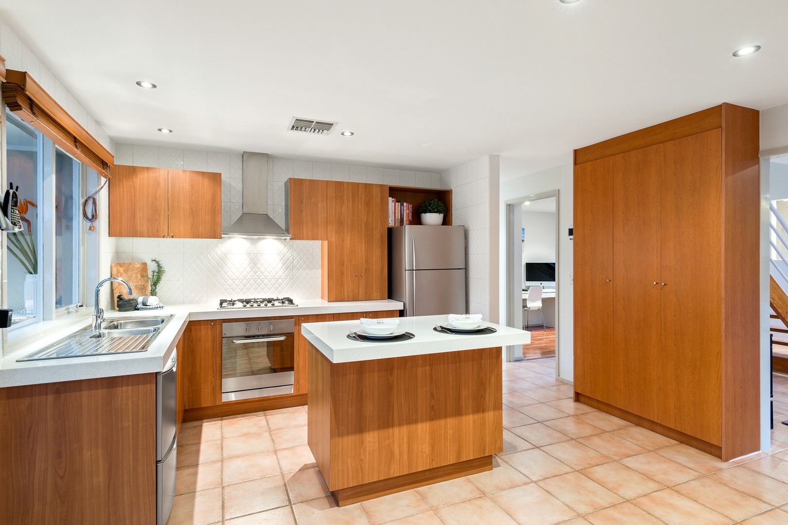 11 Bowen CrescentBurwood East, VIC 3151, Burwood East - Thumbnail 6