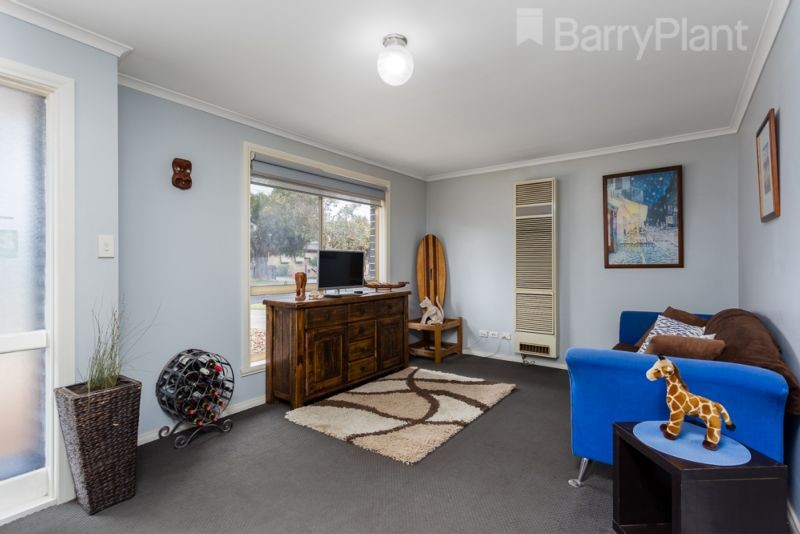 1/53 Rosebery Street, Altona Meadows, VIC 3028 - Thumbnail 2 - 18/05/2019